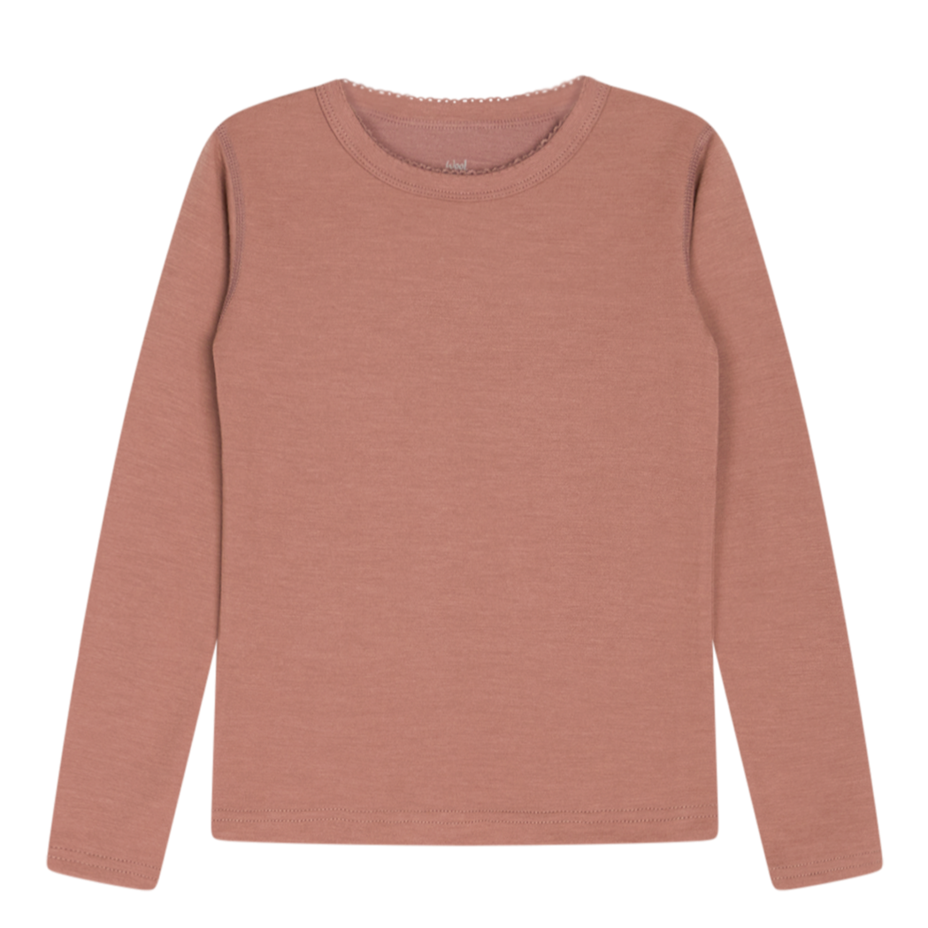 Das Shirt ist aus einem toller Materialmix. Es ist unifarben und perfekt für den Zwiebellook gemacht. rosenolz