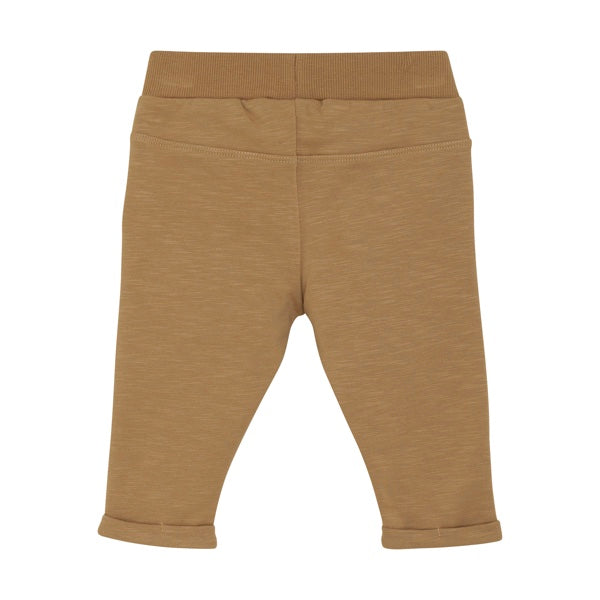 Schöne Jogginghose von Minymo. Die Hose ist einfarbig und besteht aus einer Baumwollmischung.