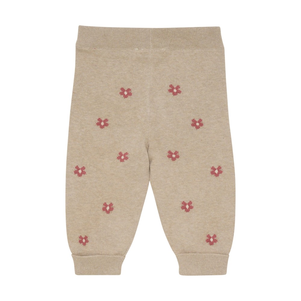 Rückseite der Baby-Strickhose mit Blumenmuster von Minymo – bequeme Passform und elastischer Bund.