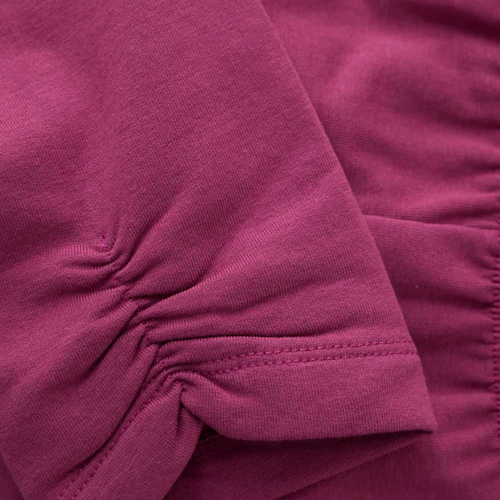 Nahaufnahme: Leggings von Minymo GOTS zertifiziert in der Farbe Rasperry Coulis