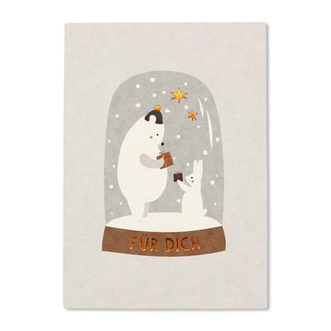 postkarte Motiv Schneekugel mit Bär und Hase