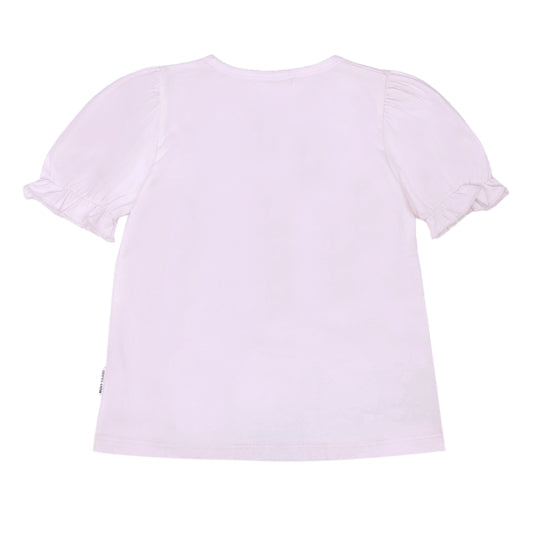 Langarm Shirt Alma in der Farbe Lavender, von hinten abgebildet. Die Rückseite ist schlicht und einfarbig, ohne Muster oder Verzierungen, mit einem dezenten, eleganten Schnitt.