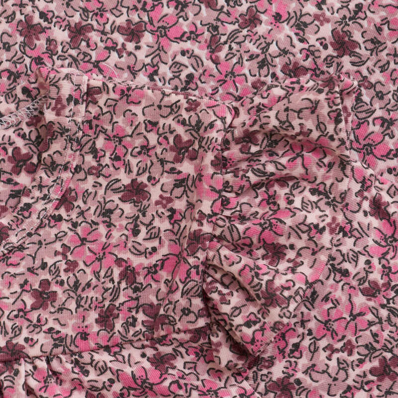 Kleid rosa mit Blumendruck Detail