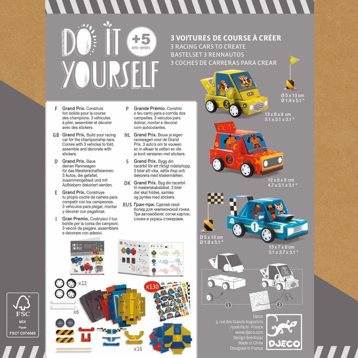 Bereit für das große Rennen? Mit diesem Do-it-yourself Bastelset bauen Kinder drei coole Rennwagen und lassen sie in spannenden Grand Prix- und Rallye-Rennen gegeneinander antreten! Einfach falten, zusammenstecken und losfahren – ein kreativer Bastelspaß mit echtem Spielwert.