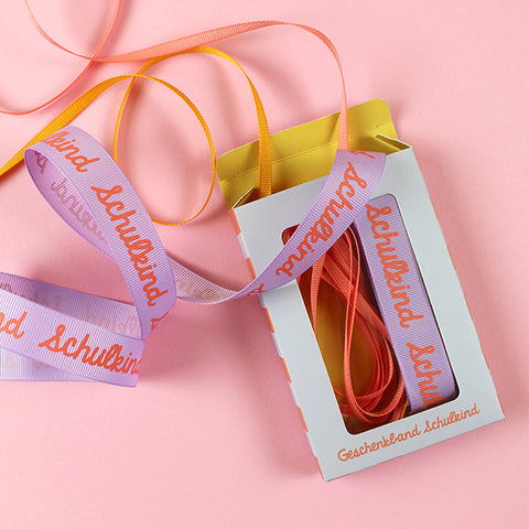 geschenkband mit aufdruck "schulkind"