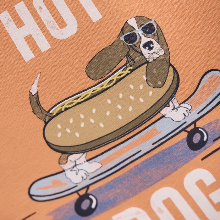 Nahaufnahme des Aufdruckes Hot Dog
