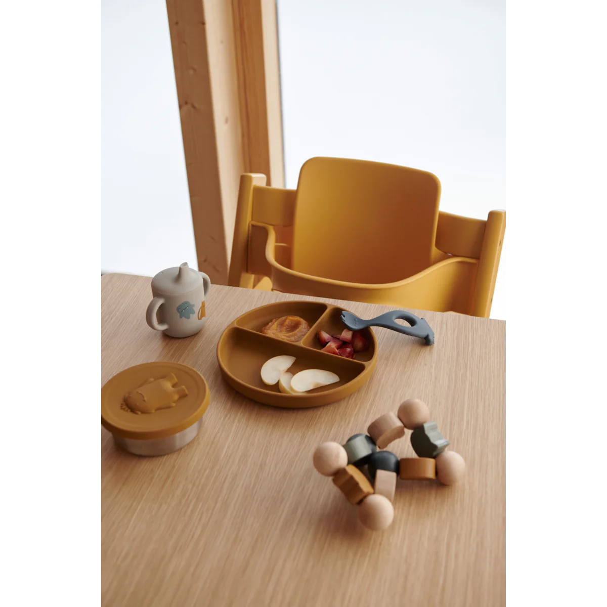 runde snackbox, jausenbox, brotbox für Kinder mit Monster-Motiv, schönes Geschenk für Halloween