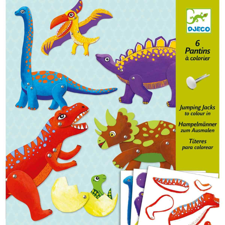Dino-Fans können mit dem Bastelset 6 Dinosaurier farbig gestalten und aus den einzelnen Teilen zusammenbauen. Zum Fixieren dienen Musterklammern, sodass die Gliedmaßen bewegt werden können. Außerdem liegen Stäbe bei, die das Rollenspiel mit den fertigen Figuren erleichtern. Das macht Spaß und Kreativität und Feinmotorik werden gestärkt.