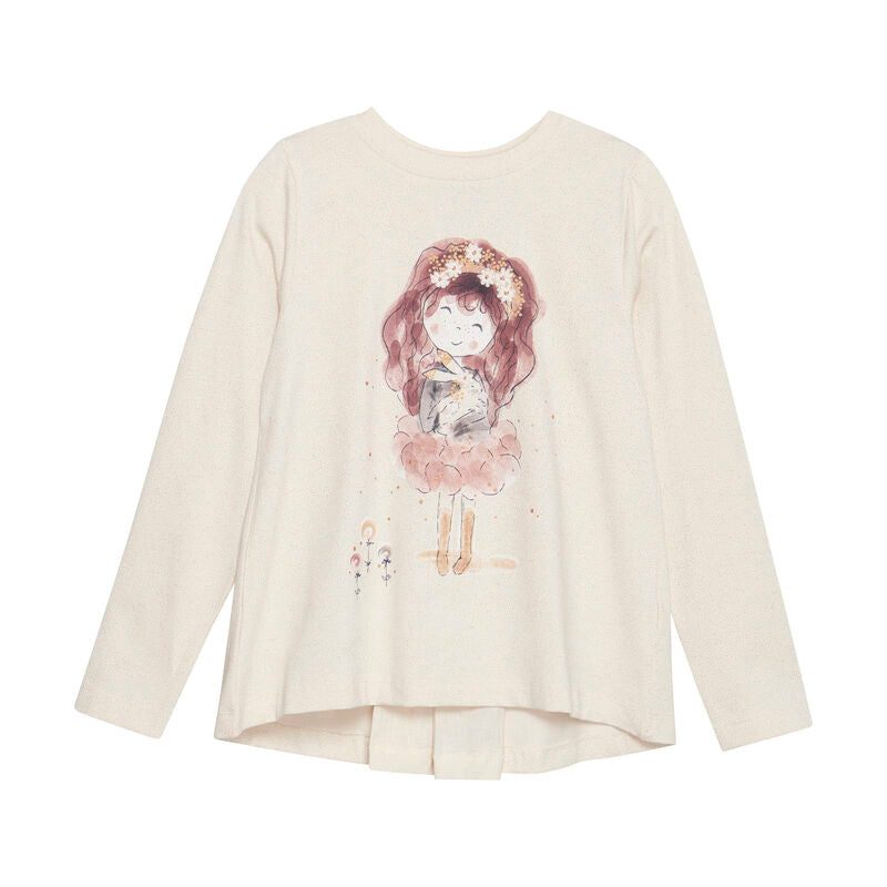 Das Shirt ist fein golden gepunktet und hat eine Ballerina mit einem Hasen in der Hand auf der Brust aufgedruckt. Auf der Rückseite hat sie ein kleine Falte eingenäht, dieses lässt das Shirt wunderschön fallen.