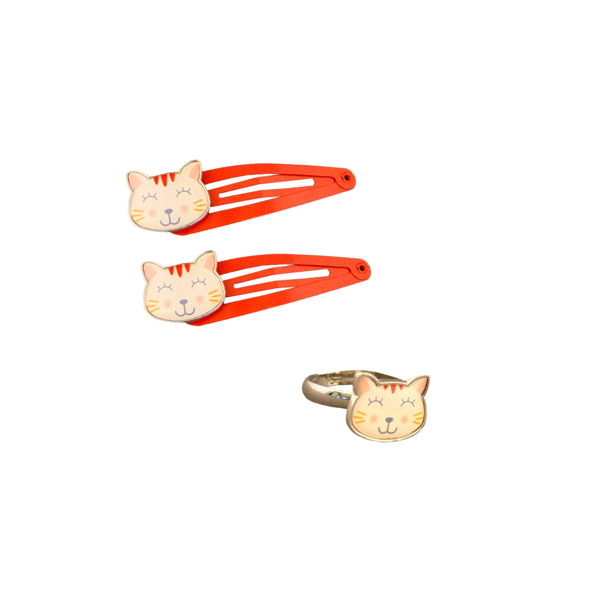 Süßes Set mit Haarspangen und Ring von Global Affairs   2 Haarspangen und 1 Ring in Geschenkkarton Material: Legiertes Zink mit Aufkleber. Nickelfrei. Maße Haarspangen:  L 5 x H 1.5 cm Maße Ring: Durchmesser: 1,5 cm Alter: ab 3 Jahre